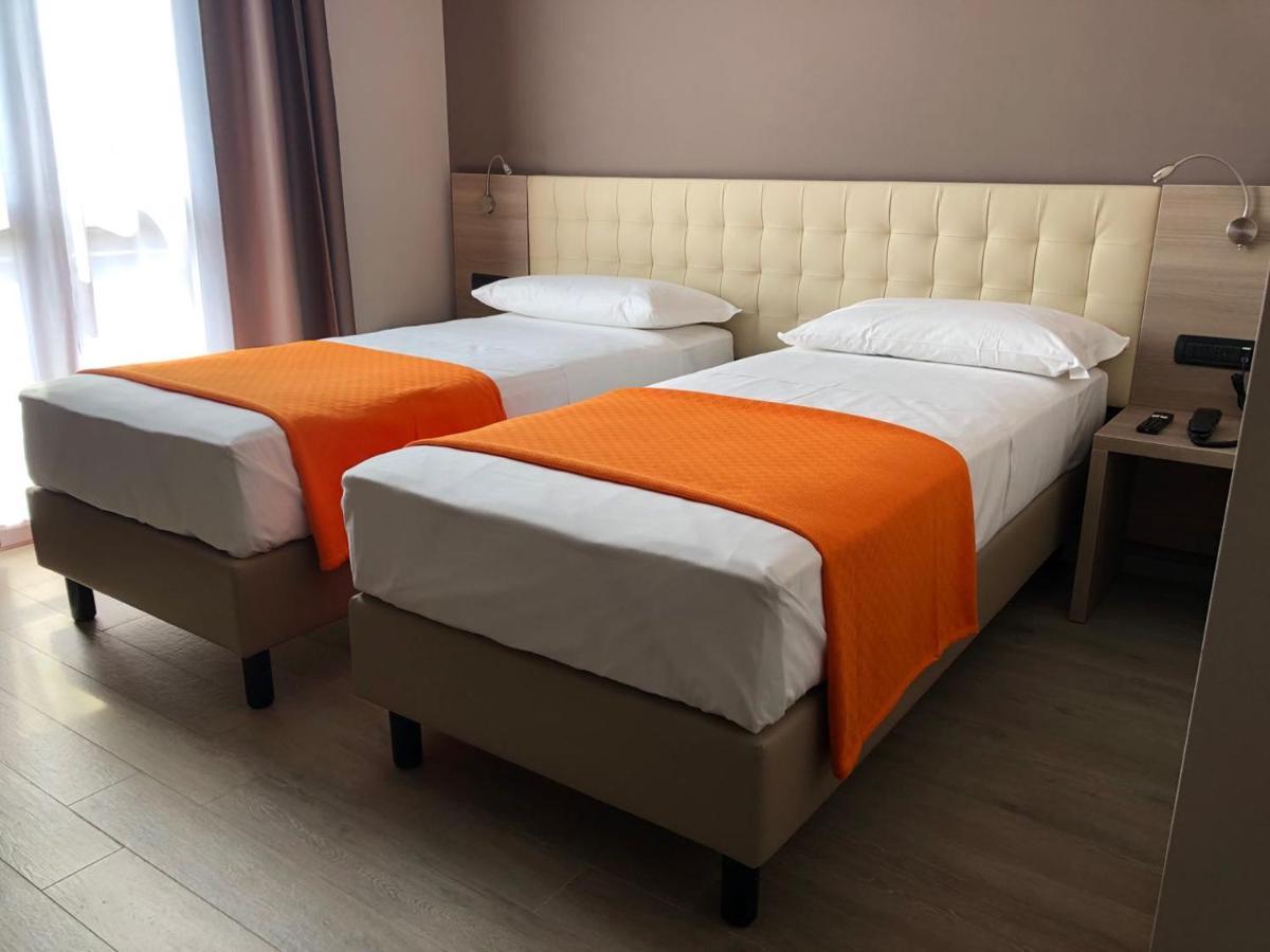 Hotel Folen Milan