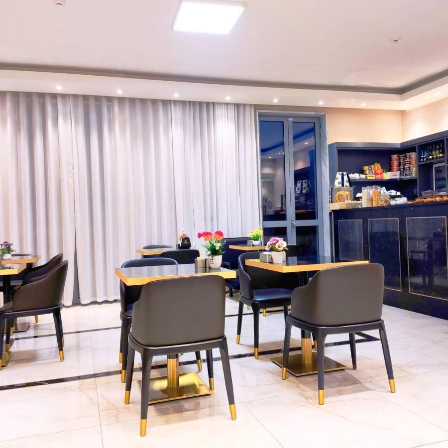 Folen Hotel Milan